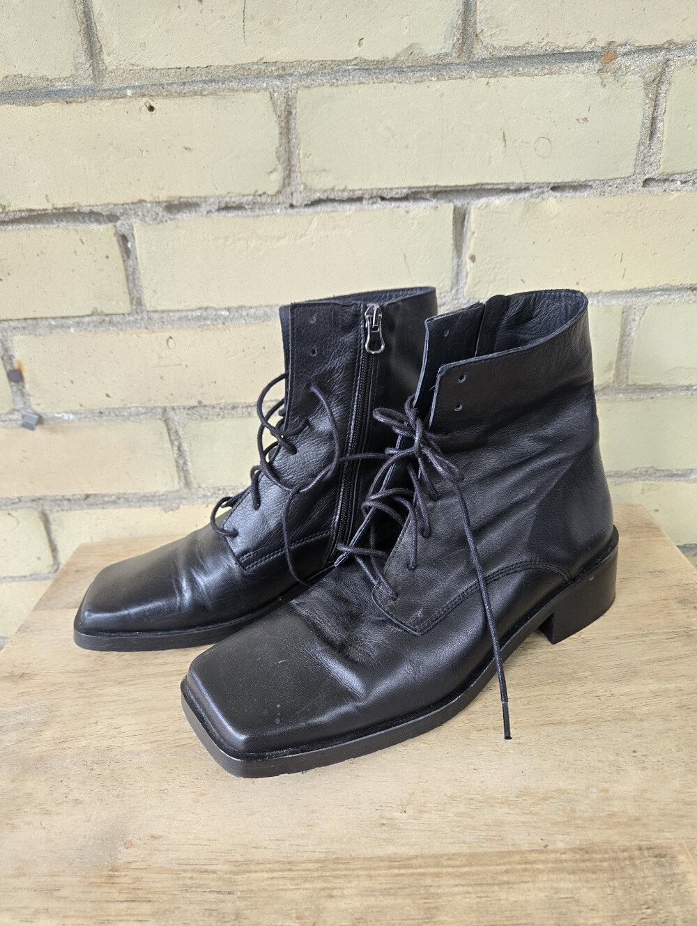 L'Intervalle Square Toe Boots - Picture 9 of 10